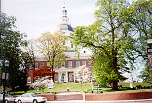 [color photograph of State House, view from Francis St.]